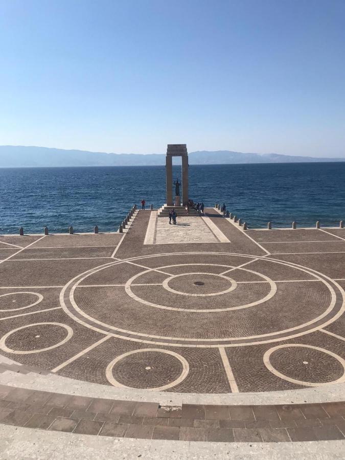 B&B I Bronzi Reggio di Calabria Ngoại thất bức ảnh